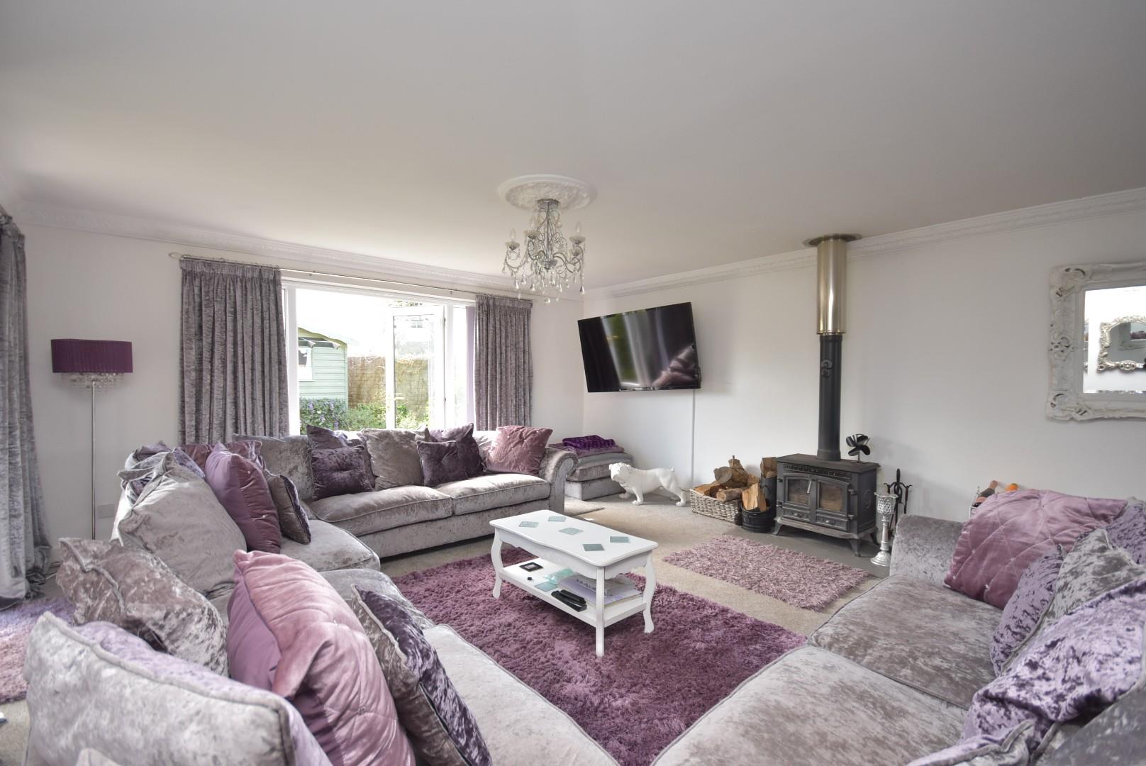 12 Stradling Close, Sully, CF64 5HU